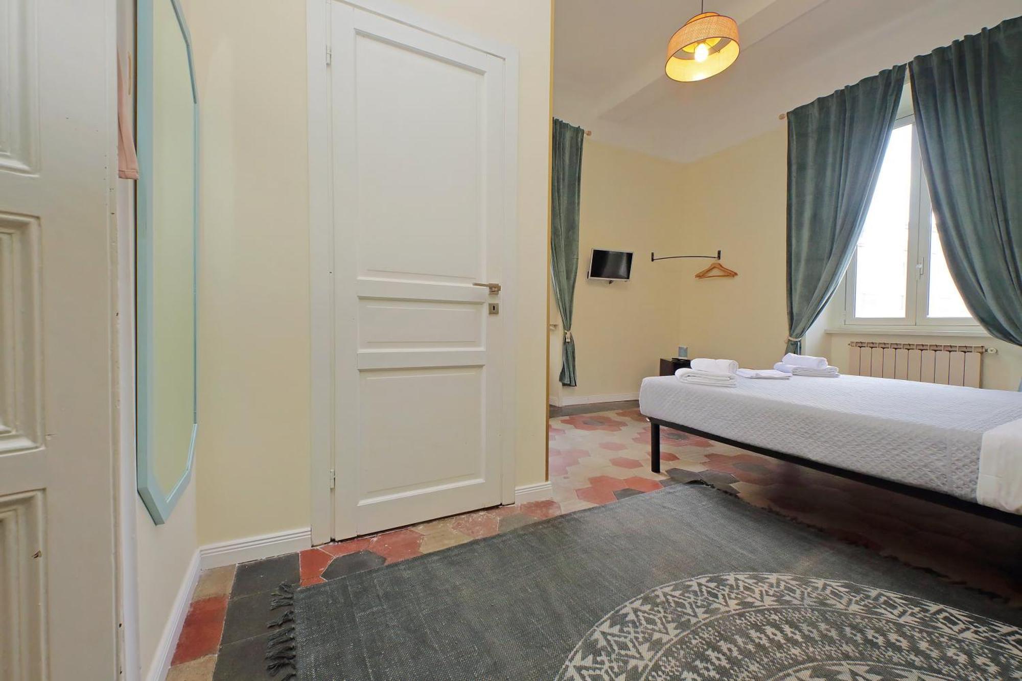 Colosseo Kokedama Bed & Breakfast Rom